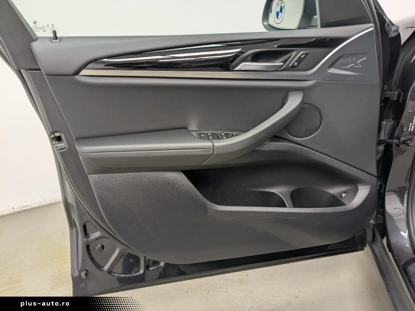 BMW X3 xDrive30e PA PDC DAB LED WLAN Shz