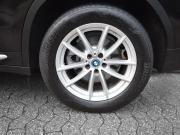 BMW X3 xDrive30e Head-Up DAB WLAN Komfortzg. AHK