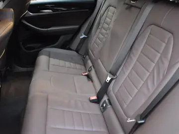 BMW X3 xDrive30e Head-Up DAB WLAN Komfortzg. AHK