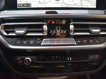 BMW X3 xDrive30e Head-Up DAB WLAN Komfortzg. AHK