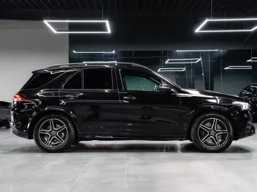 Mercedes-Benz GLE 450 4M AMG Night-