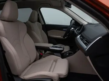 BMW X1 xD25e xLine Panorama 360 HUD DAB ACC Sport