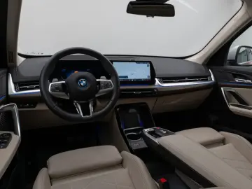 BMW X1 xD25e xLine Panorama 360 HUD DAB ACC Sport