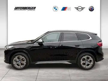 BMW X1 xDrive25e xLine-Panorama-Glasdach-elektrische