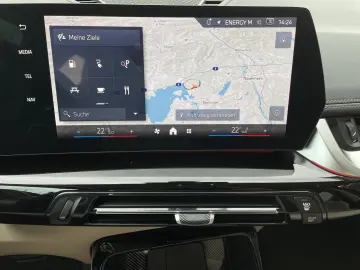 BMW X1 xDrive25e xLine-Panorama-Glasdach-elektrische