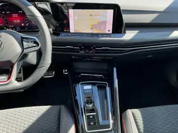 Volkswagen Golf VIII GTI Clubsport 2.0 TSI DSG