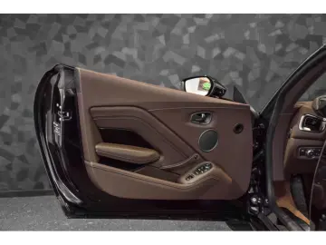 Aston Martin V8 Vantage ROADSTER