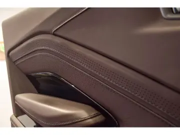 Aston Martin V8 Vantage ROADSTER