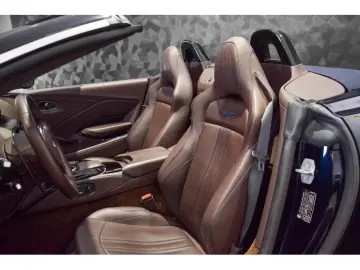Aston Martin V8 Vantage ROADSTER