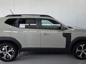 DACIA DUSTER 1.2 TCe MHEV 130CP Journey 4X4