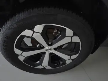 DACIA DUSTER 1.2 TCe MHEV 130CP Journey 4X4