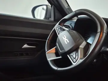 DACIA DUSTER 1.2 TCe MHEV 130CP Journey 4X4