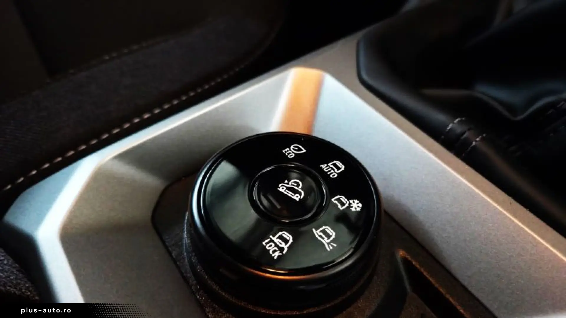 DACIA DUSTER 1.2 TCe MHEV 130CP Journey 4X4