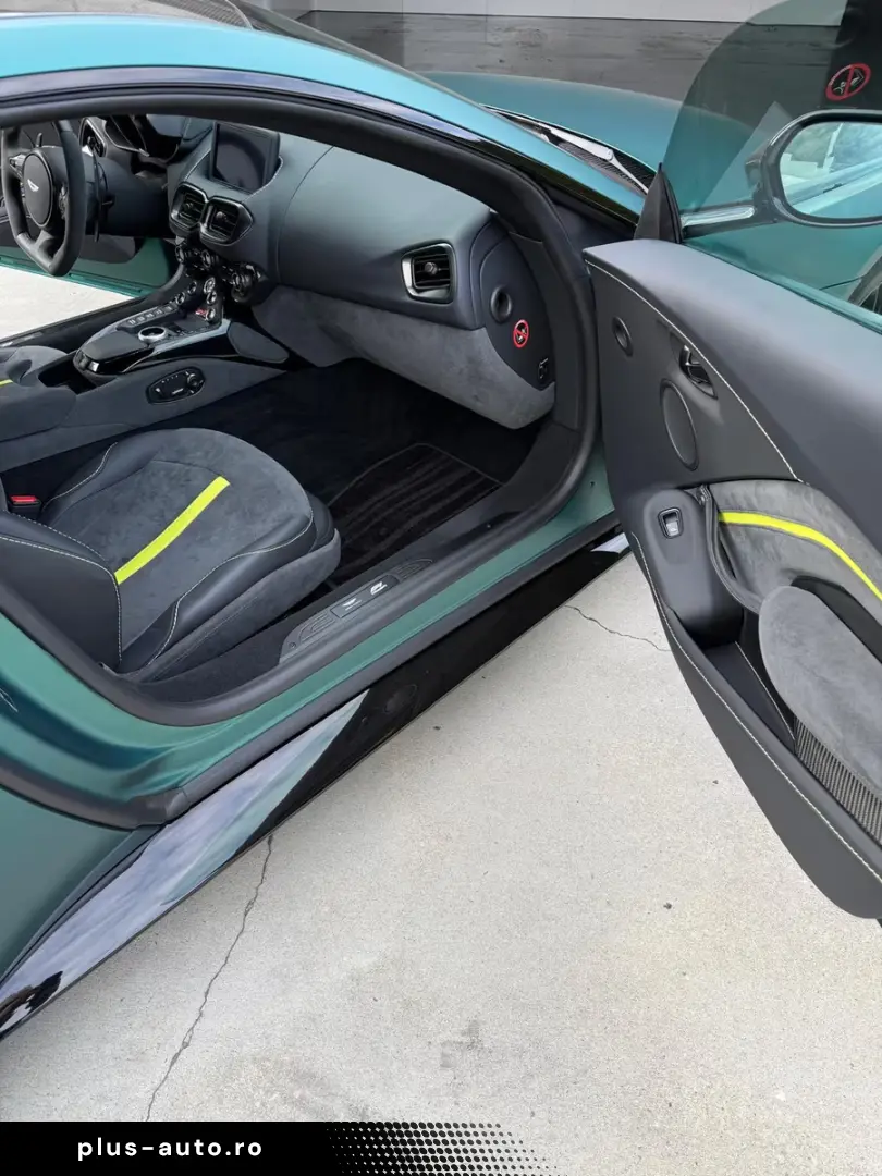 Aston Martin V8 Vantage