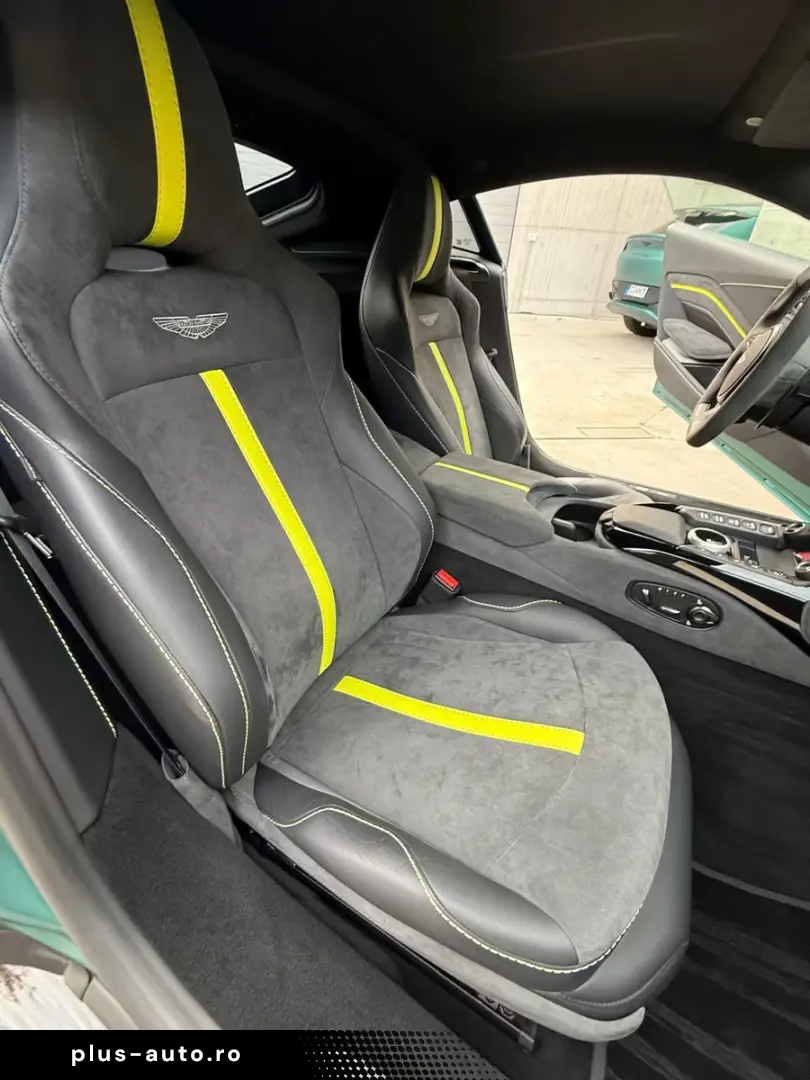 Aston Martin V8 Vantage