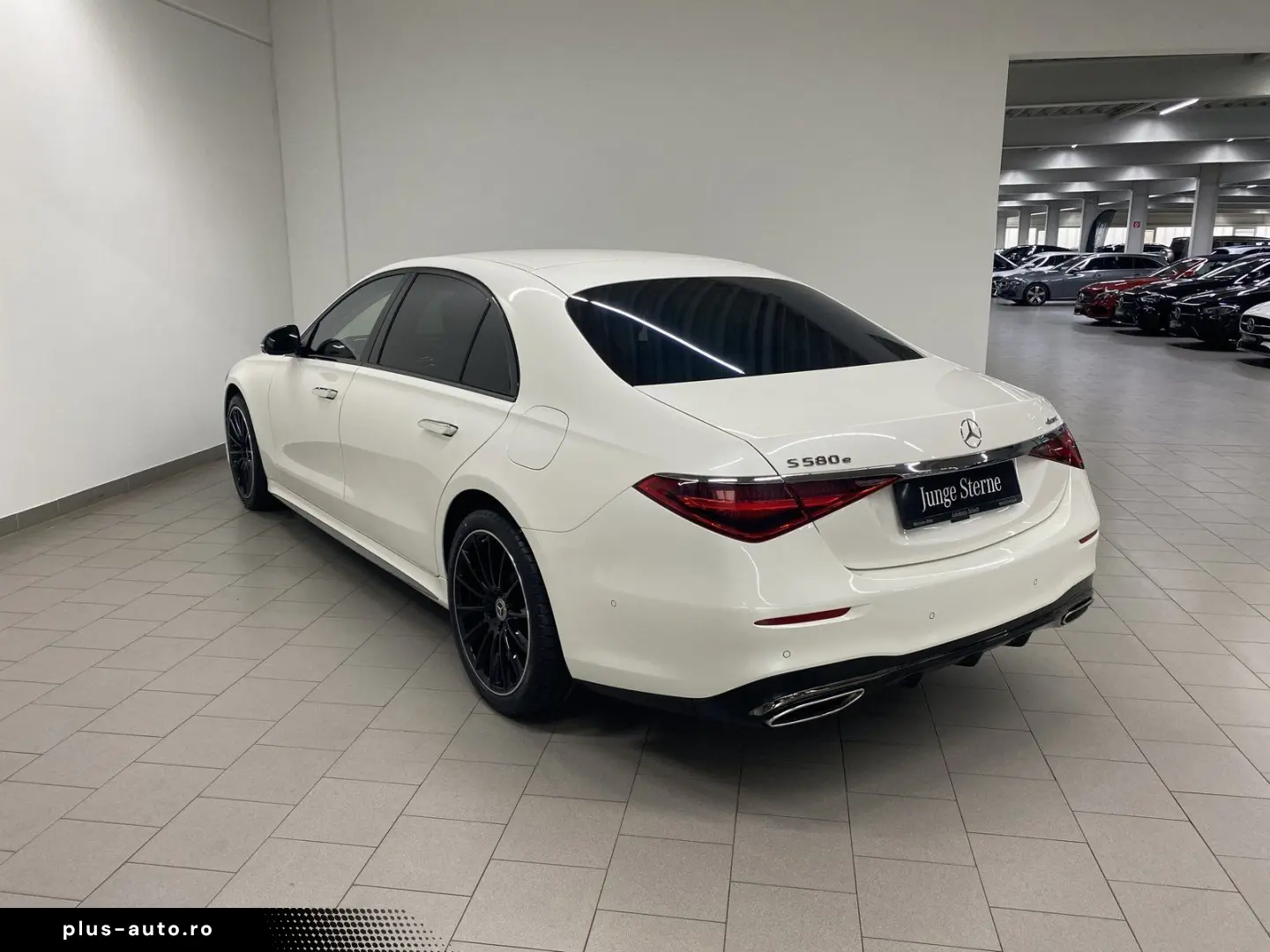 MERCEDES-BENZ S 580 e 4M L AMG NIGHT DISTR AIR DIG.LIGHT 360