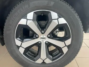 DACIA BIGSTER 1.8 Hybrid 155 Journey