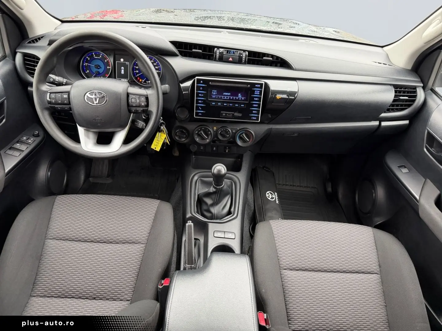 TOYOTA Hilux 4x4 Double Cab Duty  Hardtop