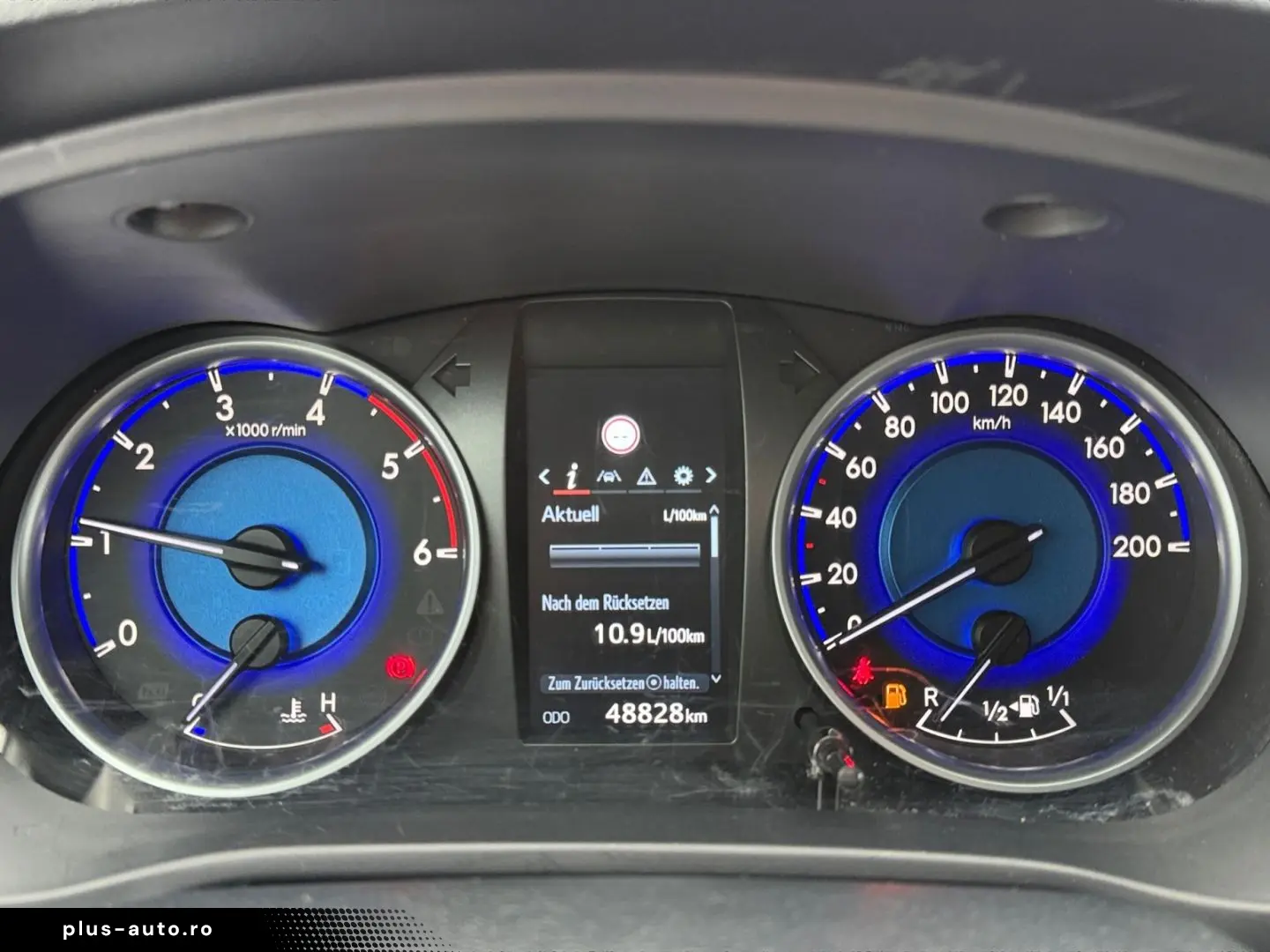 TOYOTA Hilux 4x4 Double Cab Duty  Hardtop