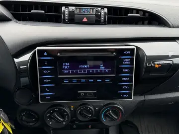 TOYOTA Hilux 4x4 Double Cab Duty  Hardtop