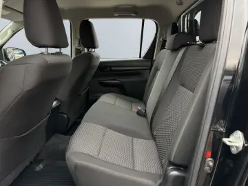TOYOTA Hilux 4x4 Double Cab Duty  Hardtop
