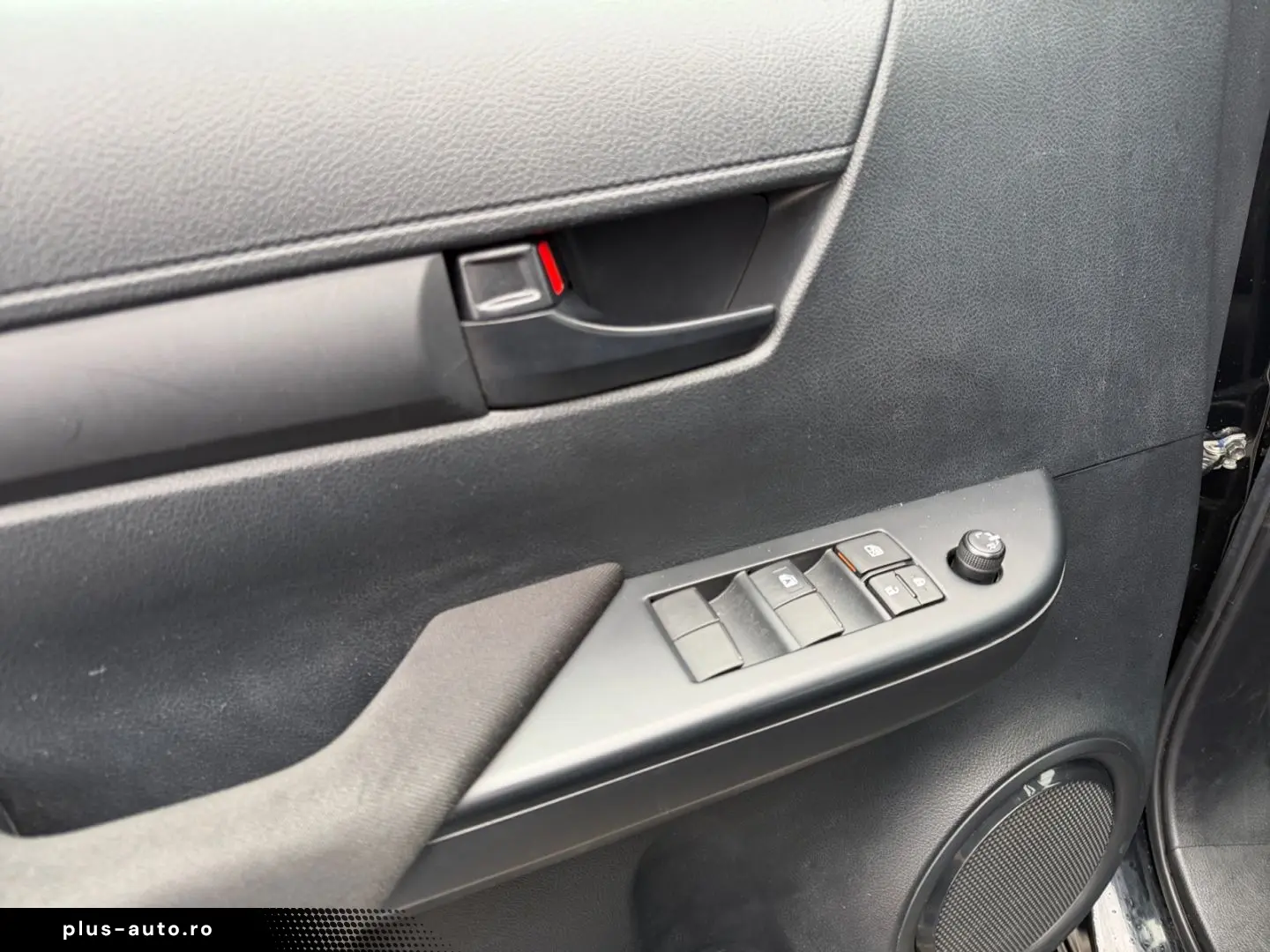 TOYOTA Hilux 4x4 Double Cab Duty  Hardtop