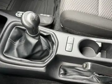 TOYOTA Hilux 4x4 Double Cab Duty  Hardtop