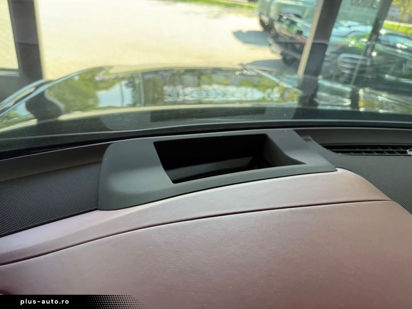 BENTLEY Bentayga S V8- HUD- Naim- TV- 4seats- Pano