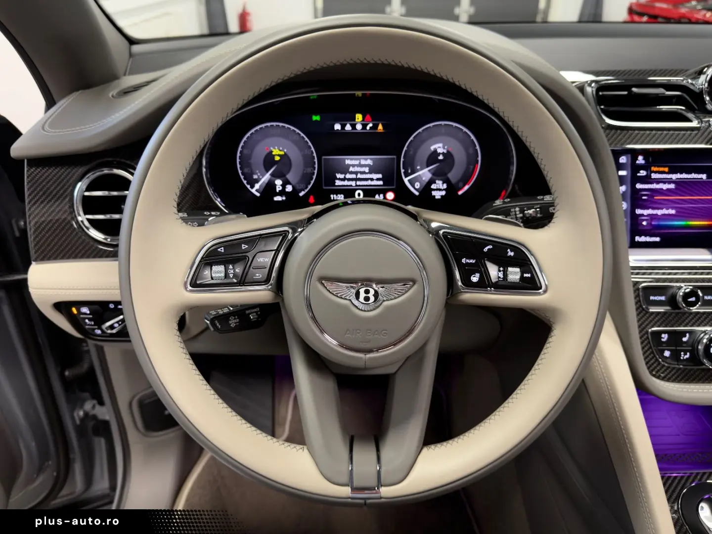 BENTLEY BENTAYGA V8 S CARBON NAIM MASSAGE PANO FULL!