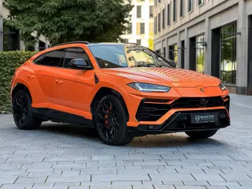 LAMBORGHINI Urus   Capsule   Head-Up   3D B&O   Q-Citura