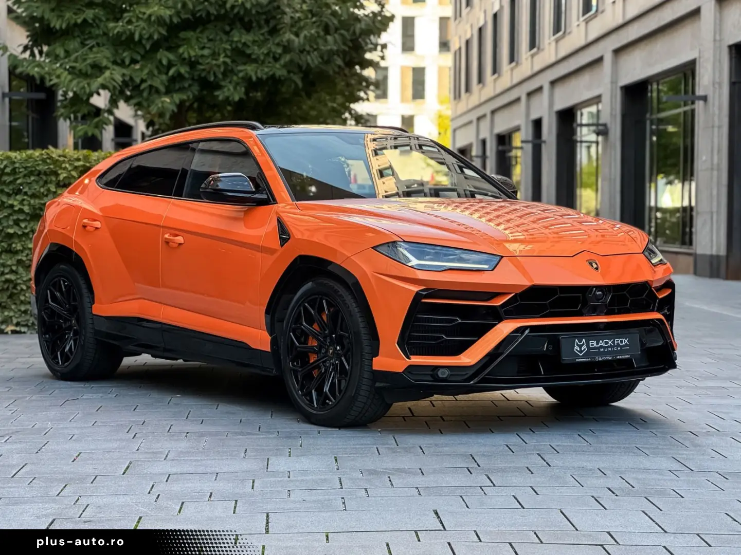 LAMBORGHINI Urus   Capsule   Head-Up   3D B&O   Q-Citura