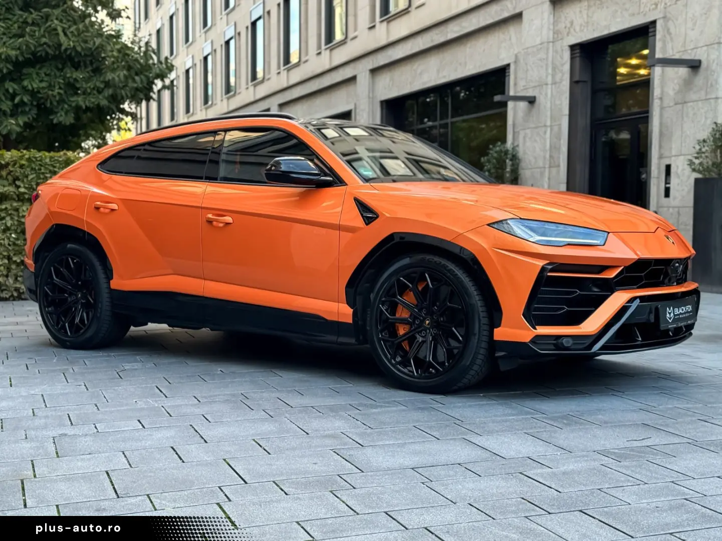 LAMBORGHINI Urus   Capsule   Head-Up   3D B&O   Q-Citura