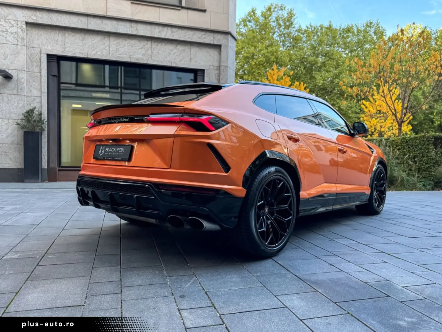 LAMBORGHINI Urus   Capsule   Head-Up   3D B&O   Q-Citura