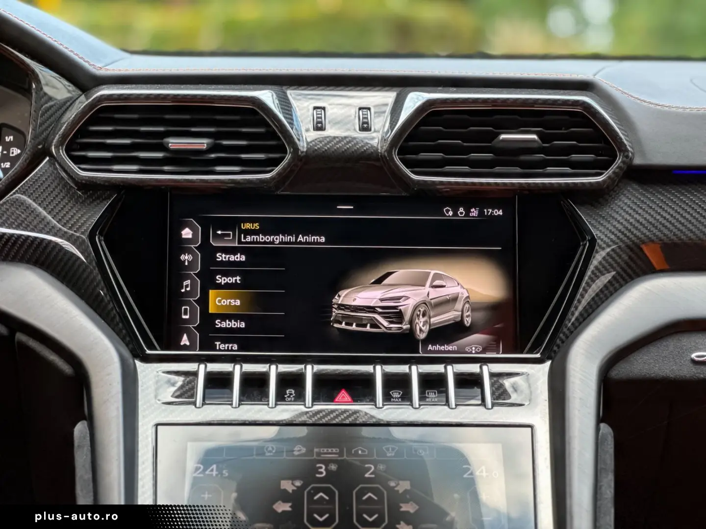 LAMBORGHINI Urus   Capsule   Head-Up   3D B&O   Q-Citura