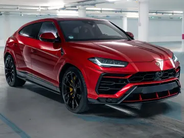 LAMBORGHINI Urus  B&O PANO CARBON MASSAGE WARRANTY AMBIENT
