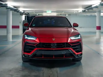 LAMBORGHINI Urus  B&O PANO CARBON MASSAGE WARRANTY AMBIENT