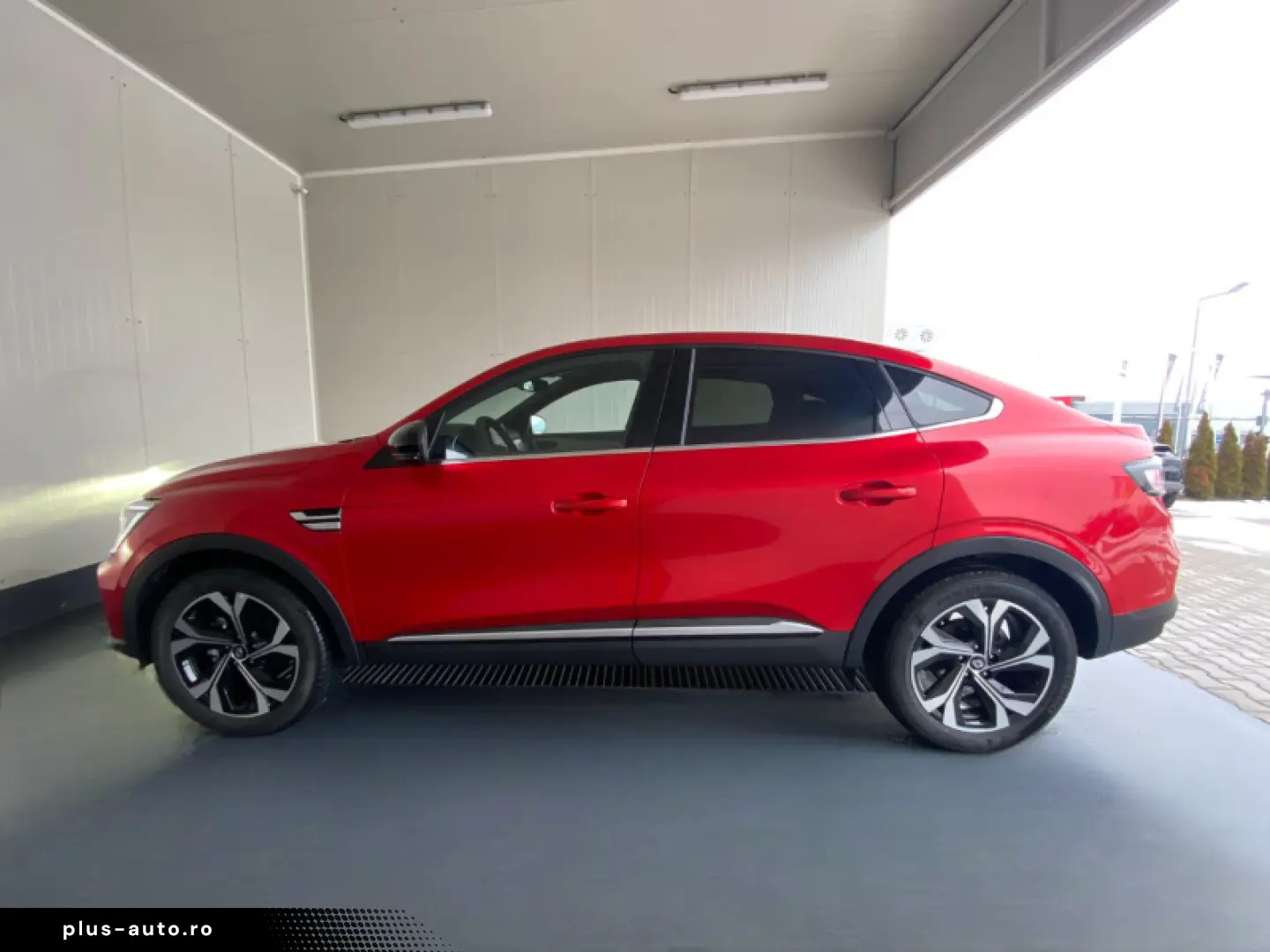 RENAULT ARKANA 1.6 E-Tech 145 techno