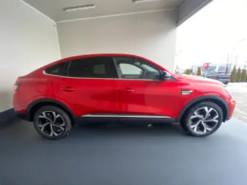 RENAULT ARKANA 1.6 E-Tech 145 techno