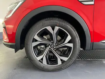 RENAULT ARKANA 1.6 E-Tech 145 techno