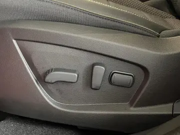 RENAULT ARKANA 1.6 E-Tech 145 techno