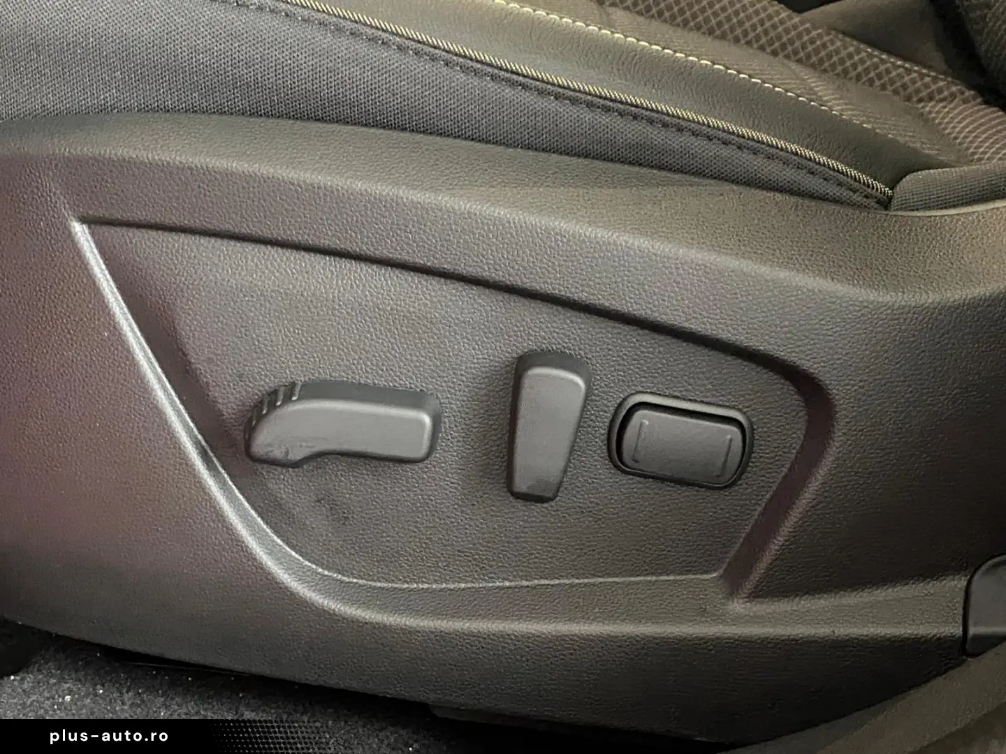 RENAULT ARKANA 1.6 E-Tech 145 techno