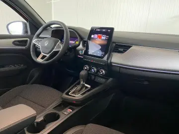 RENAULT ARKANA 1.6 E-Tech 145 techno
