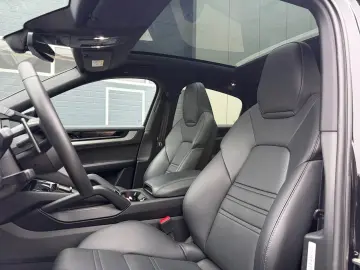 PORSCHE Cayenne S Coupe Glattleder HUD AHK Sportsitze