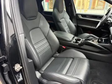 PORSCHE Cayenne S Coupe Glattleder HUD AHK Sportsitze