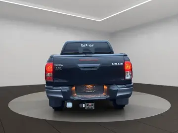 Toyota Hilux 2.4 D4D Double Cab Executive 4×4