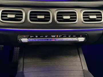 Mercedes-Benz GLE 400 AMG-LINE Burmester ACC