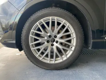 AUDI Q7 3.0 TDI 272CP tiptronic quattro