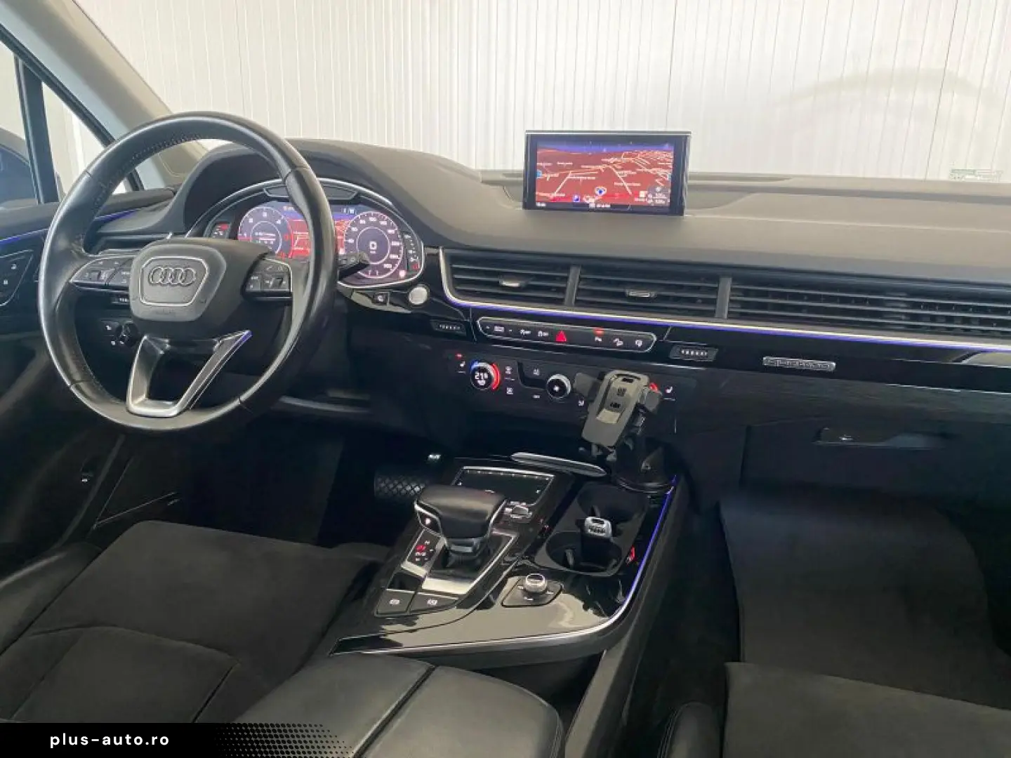 AUDI Q7 3.0 TDI 272CP tiptronic quattro