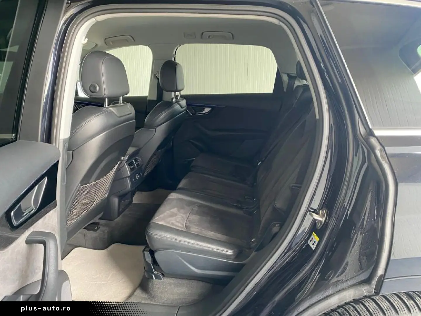 AUDI Q7 3.0 TDI 272CP tiptronic quattro