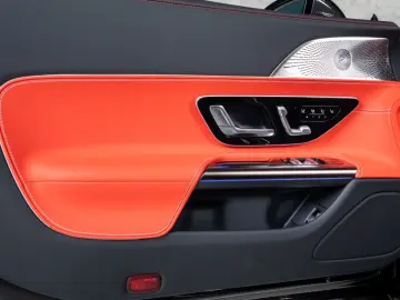 MERCEDES-BENZ SL 63 AMG BY KEYVANY Performance Seats&hellip;